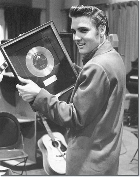 January 14 – Events – Today in Elvis Presley History – Elvis Presley