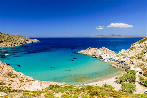 10 Best Beaches in Milos - Which Milos Beach is Right For You? – Go Guides