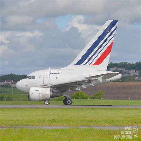 @havacilikkulubu.tr on Instagram: “・・・ Air France | Airbus A317-100 🤪 - Büyüyünce uçak mı olçan ...