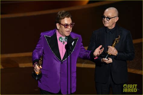 Elton John Takes Home Best Song For '(I'm Gonna) Love Me Again' at Oscars 2020: Photo 4434492 ...