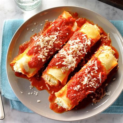 Baked Manicotti - Italian Express