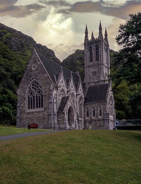 Kylemore Abbey Chapel Photograph by Jim Painter - Pixels