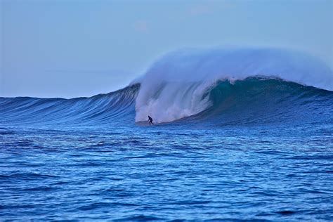 Kauai's North Shore Winter Surf [OC] [4080 x 2720] | Beautiful nature ...