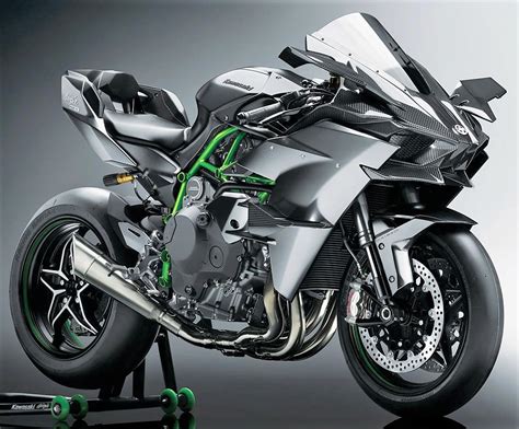 15 Must-Know Facts About the Kawasaki Ninja H2R Hyperbike