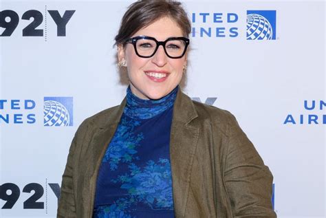 Mayim Bialik Education: What is Mayim Bialik educational background? What degree does blossom ...