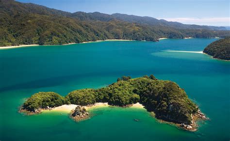 Abel Tasman Kayaks - Guided Tours Attractions & Activities in Abel Tasman National Park New Zealand