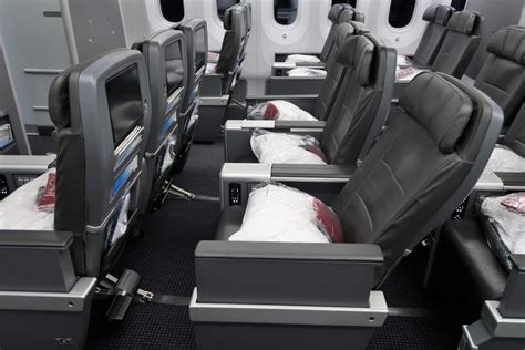 American Airlines 787-9 (789) Dreamliner Premium Economy seat reclined | AirlinesFleet.com