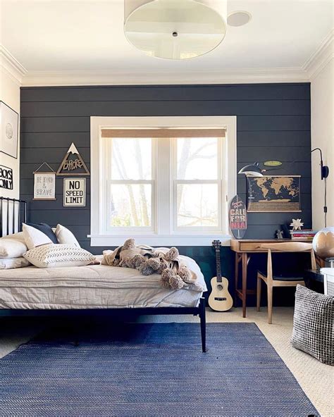 14 Navy Blue Accent Wall Ideas That Will Transform Your Home