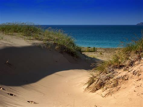 Top 6 Of The Most Beautiful Lakes In Michigan | Trekbible