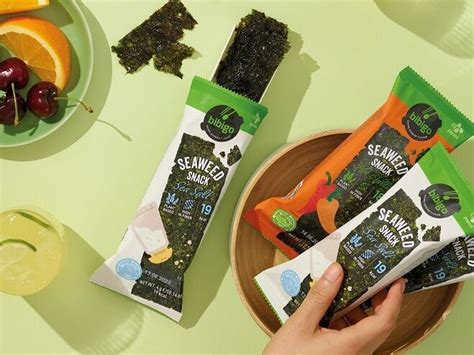 Bite-Sized Seaweed Snacks : seaweed snacks