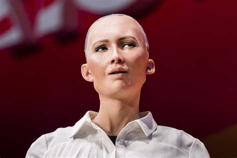 Hansen Robotics Creates An AI Robot Sophia And She Becomes The First Robot Citizen In The World