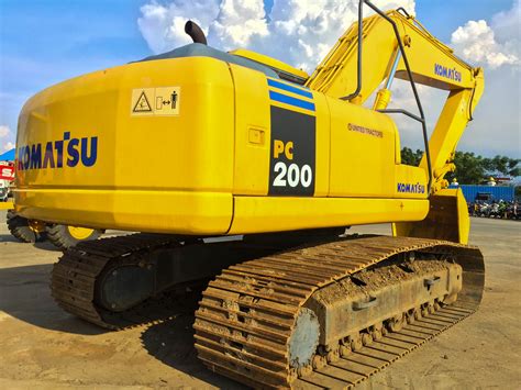 Komatsu PC200-7 Hydraulic Excavator – PT. Central Indo Machinery