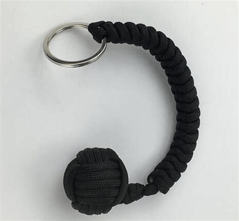 SELF DEFENSE KEYCHAIN - RunSpree.com