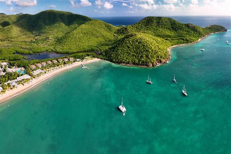 10 Best Caribbean Islands to Visit - Which Island in the Caribbean is Right For You? - Go Guides