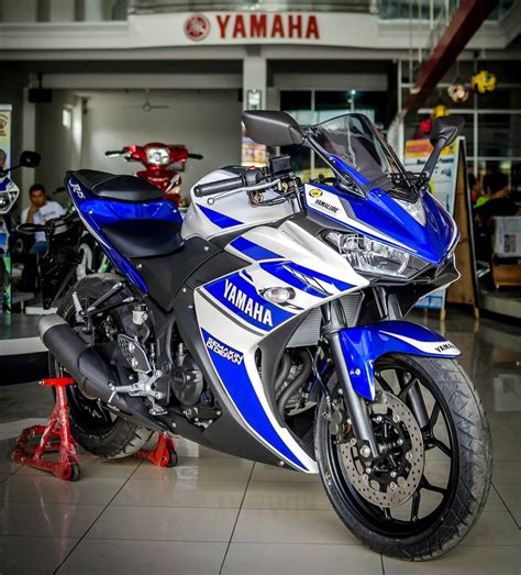 New Yamaha R3 / R25 (2019) – Changes, Price, Specs, Release - Autopromag | Yamaha r25, Yamaha ...