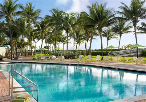 Holiday Inn Miami Beach-Oceanfront - Book Now