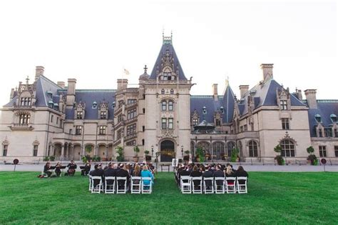 28 Castle Wedding Venues for the Ultimate Fairytale Wedding | Castle wedding venue, Castle ...