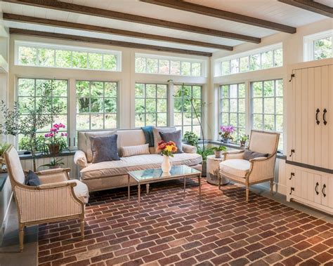 15 Wonderful Farmhouse Sunroom Designs Worth Checking Out | Sunroom designs, Sunroom decorating ...