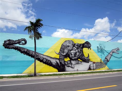 Miami Street Art | Miami street art, Street art, Art