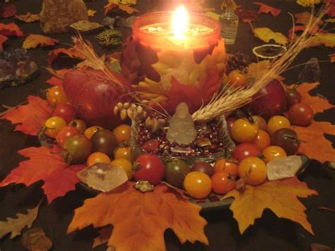 mabon altar | Mabon, Autumnal equinox, Harvest festival