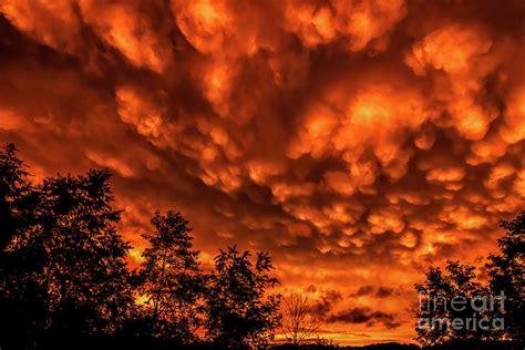 Mammatus Clouds at Sunset Photograph by Thomas R Fletcher - Pixels