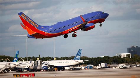 A Southwest Flight Made an Emergency Landing After an In-Flight Case of Non-Consensual Footsie ...