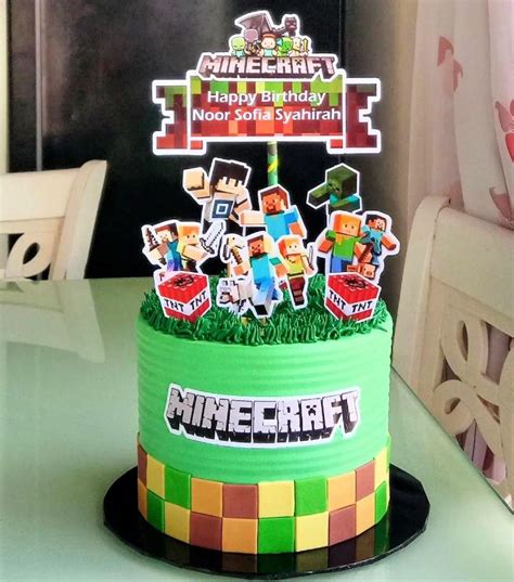 25 Creative Minecraft Cake Ideas - Blitsy