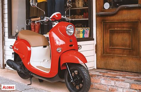 Giá xe tay ga 50cc Yamaha mới nhất hiện nay