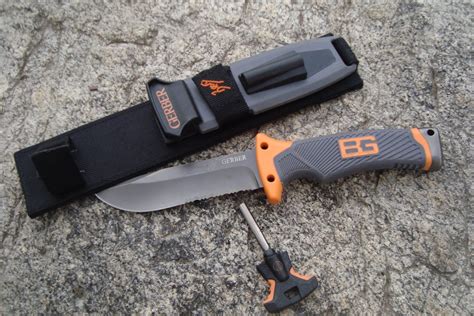 Black Scout Survival: Bear Grylls Ultimate Survival Knife may just be the Ultimate Bargain