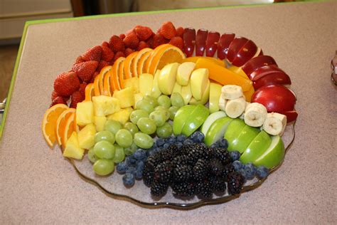 Rainbow Fruit Tray | Fresh fruit recipes, Fruit tray, Fruit