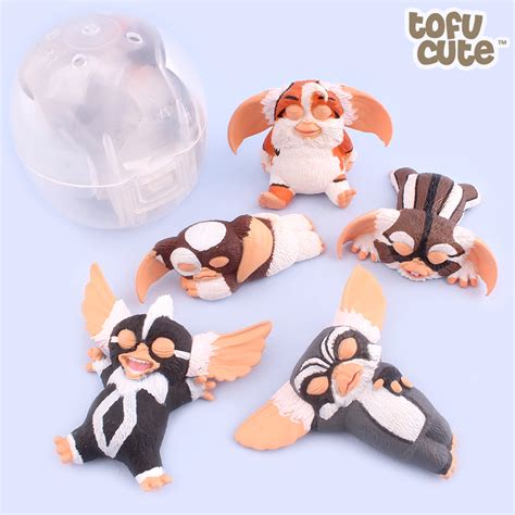 Buy Gremlins 2 Goodnight Mogwai Figure Single Gachapon Capsule at Tofu Cute