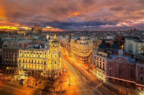 Calle Gran Vía in Madrid - Explore, Shop and Dine Along One of Madrid’s Most Popular Streets ...