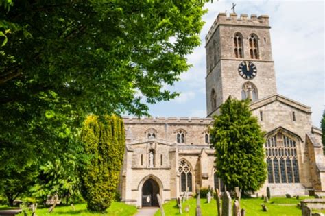 Thame Church | History & Photos | Historic Oxfordshire Guide