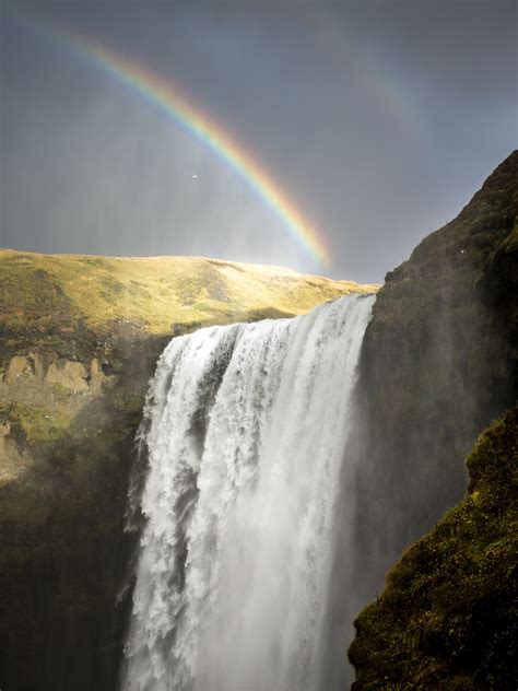 Rainbow over the Waterfall at Skogafoss image - Free stock photo - Public Domain photo - CC0 Images