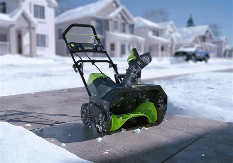 10 Best Electric Snow Blowers Reviewed in Detail (Fall 2023)