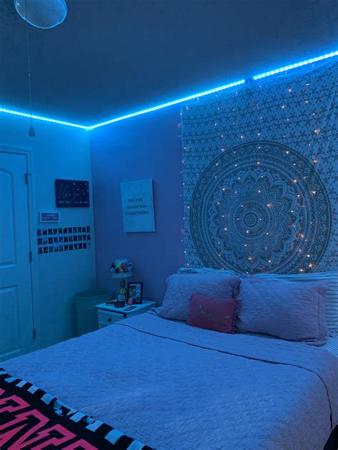 20+ Led Lights Room Decor Ideas - DECOOMO