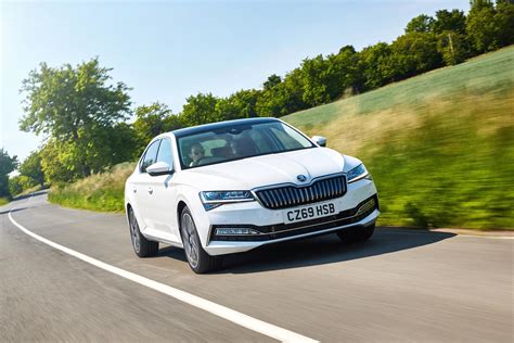 Skoda Superb hybrid: pricing and specs for iV plug-in hybrid revealed | DrivingElectric