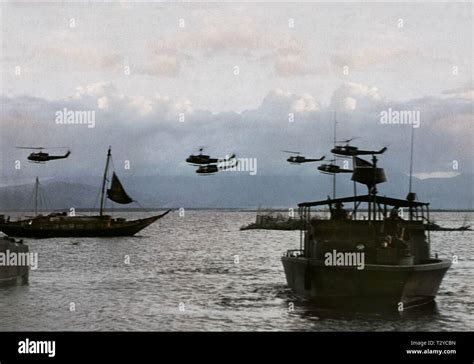 Apocalypse now helicopter hi-res stock photography and images - Alamy