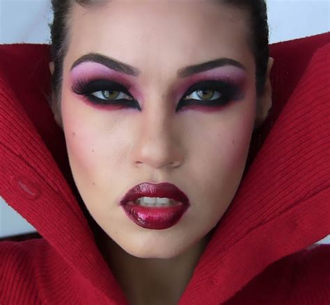 10 Trendy Vampire Makeup Ideas For Women 2024