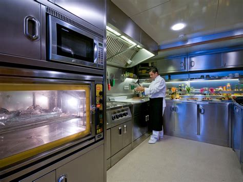 Yacht Kitchen Design - kitchen