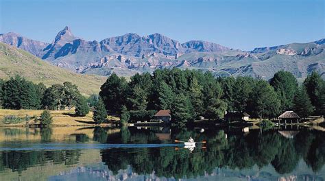 Drakensberg Mountains - Tours and Activities | Expedia