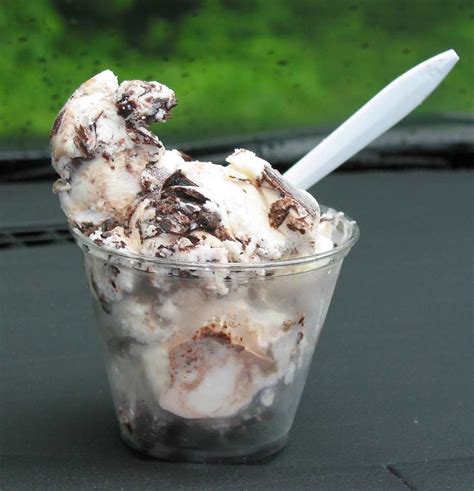 Kawartha Dairy Moose Tracks Ice Cream reviews in Ice Cream - ChickAdvisor