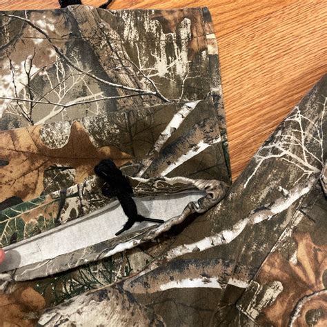 Realtree Hunting Camo Cargo Pants - Size Large •... - Depop