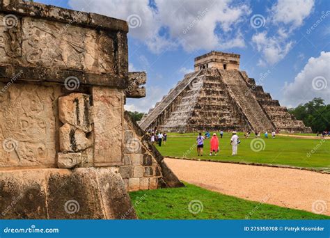 Kukulkan Pyramid in Chichen Itza, Mexico Stock Photo - Image of mexico, place: 275350708