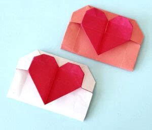 Origami Heart Envelope * Moms and Crafters