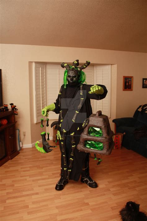 Thresh Full Cosplay by CrakzullArt on DeviantArt