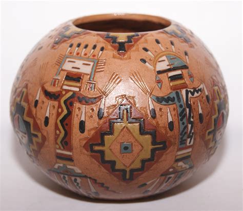 NAVAJO POTTERY SEED JAR