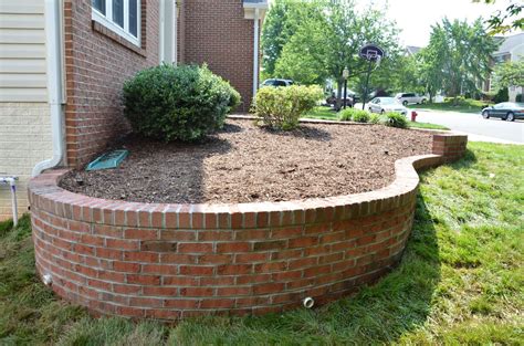 Brick Retaining Walls – www.hemaxlandscaping.com