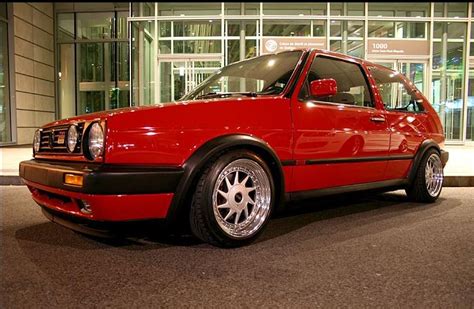 Red VW Golf Mk2 GTI on OZ Racing Turbo rims | VW Golf Tuning