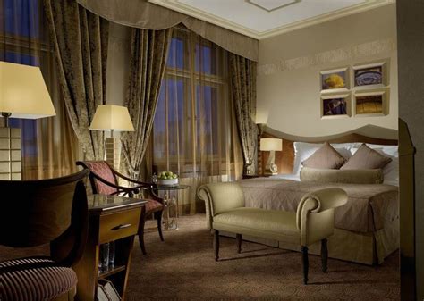 Deluxe Room at the Art Deco Imperial Hotel Prague | Art deco hotel, Art deco room, Interior deco